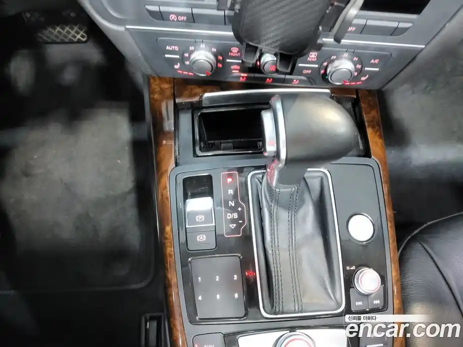 Audi A6 2015 3.0 Автомат в Москве № 196847, фото 9