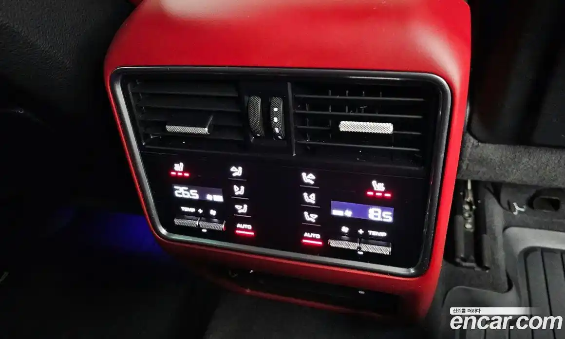 Porsche Cayenne 2022 3.0 Автомат в Москве № 197188, фото 12