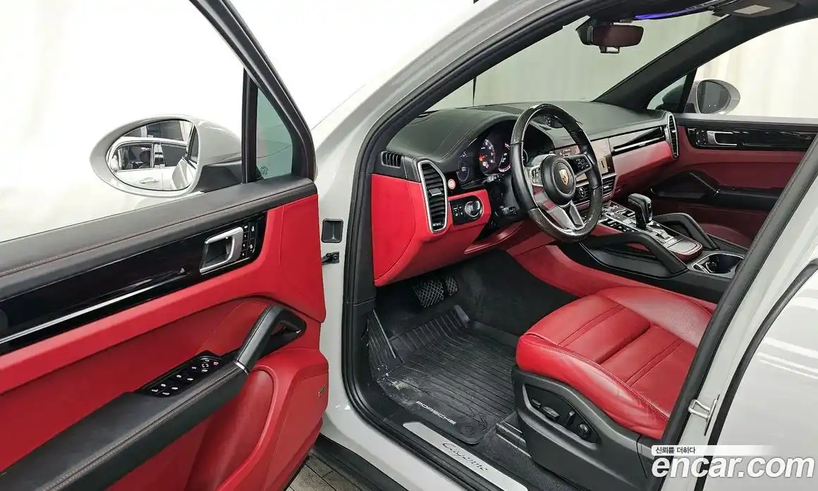 Porsche Cayenne 2022 3.0 Автомат в Москве № 197188, фото 20