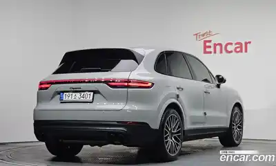 Porsche Cayenne 2022 3.0 Автомат в Москве № 197188, миниатюра 10