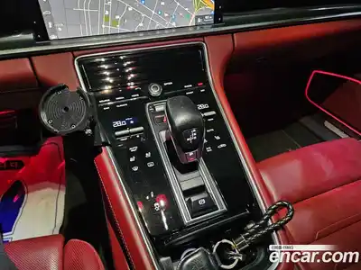 Porsche Panamera 2018 2.9 Автомат в Москве № 197661, миниатюра 12