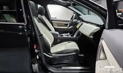 Land Rover Discovery Sport 2025 2.0 Автомат в Москве № 198041, миниатюра 8