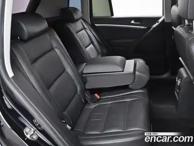 Volkswagen Tiguan 2016 2.0 Автомат в Москве № 199327, миниатюра 12
