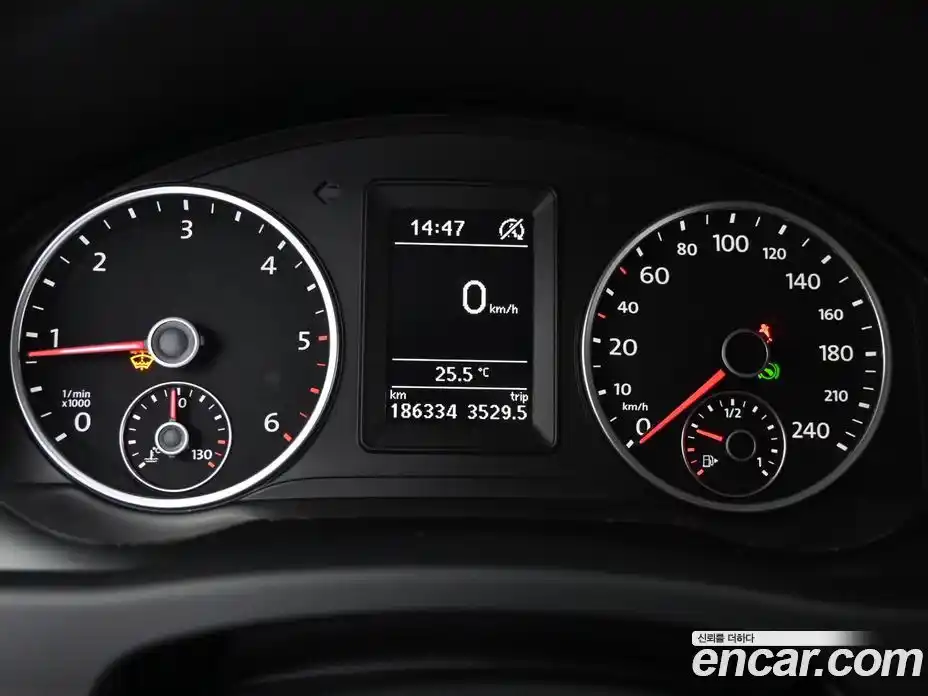 Volkswagen Tiguan 2016 2.0 Автомат в Москве № 199327, фото 8