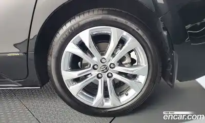 Toyota Sienna 2022 2.5 Автомат в Москве № 199514, миниатюра 4