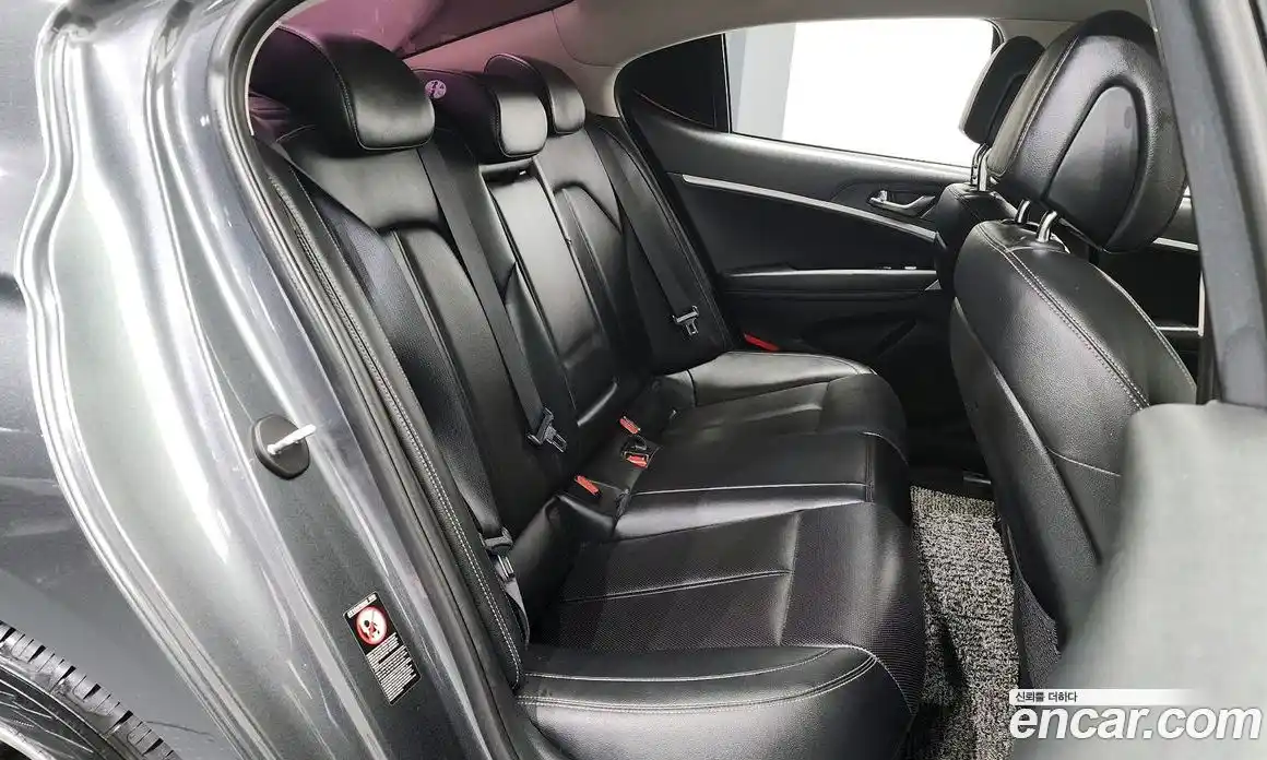 Genesis G70 2018 2.2 Автомат в Москве № 20548, фото 13