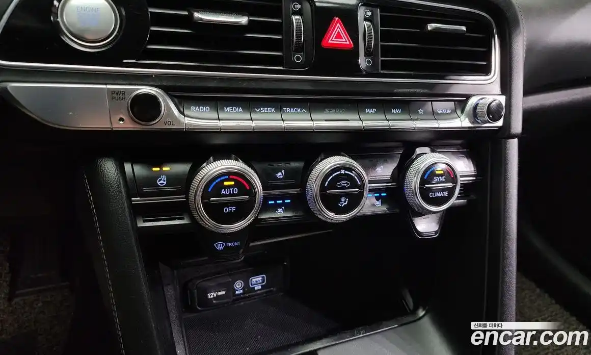 Genesis G70 2018 2.2 Автомат в Москве № 20548, фото 10