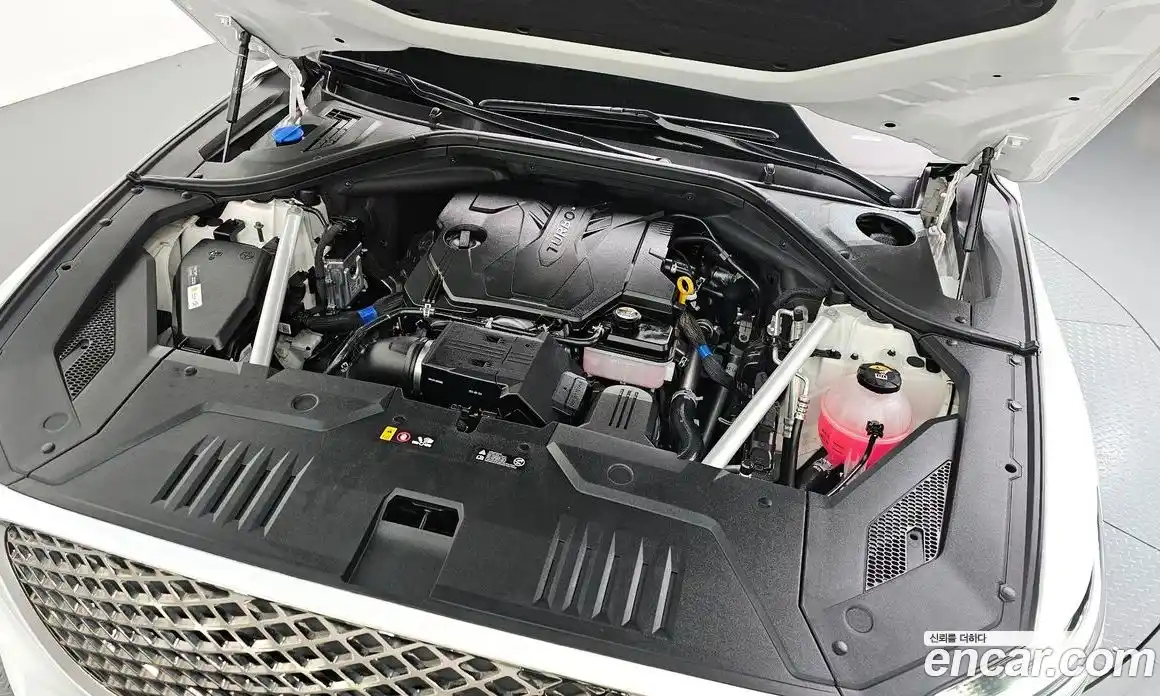 Genesis GV70 2023 2.5 Автомат в Москве № 20670, фото 6