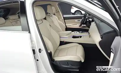 Genesis GV70 2023 2.5 Автомат в Москве № 20670, миниатюра 10