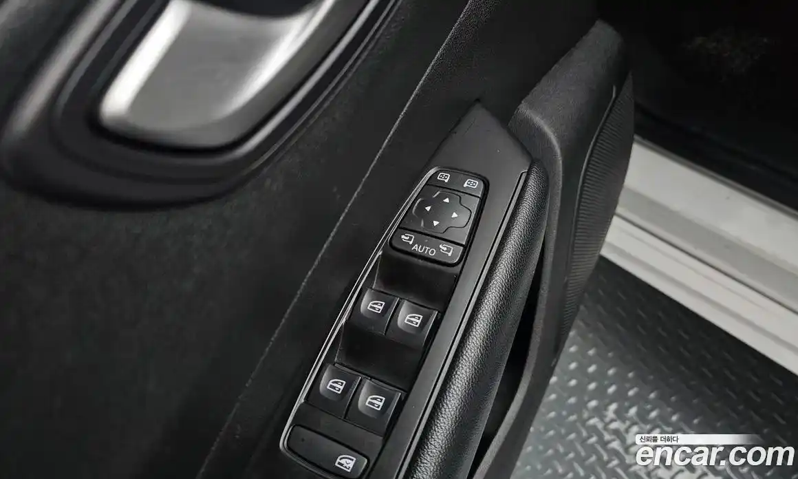 Renault SM6 2017 2.0 Автомат в Москве № 209168, фото 5