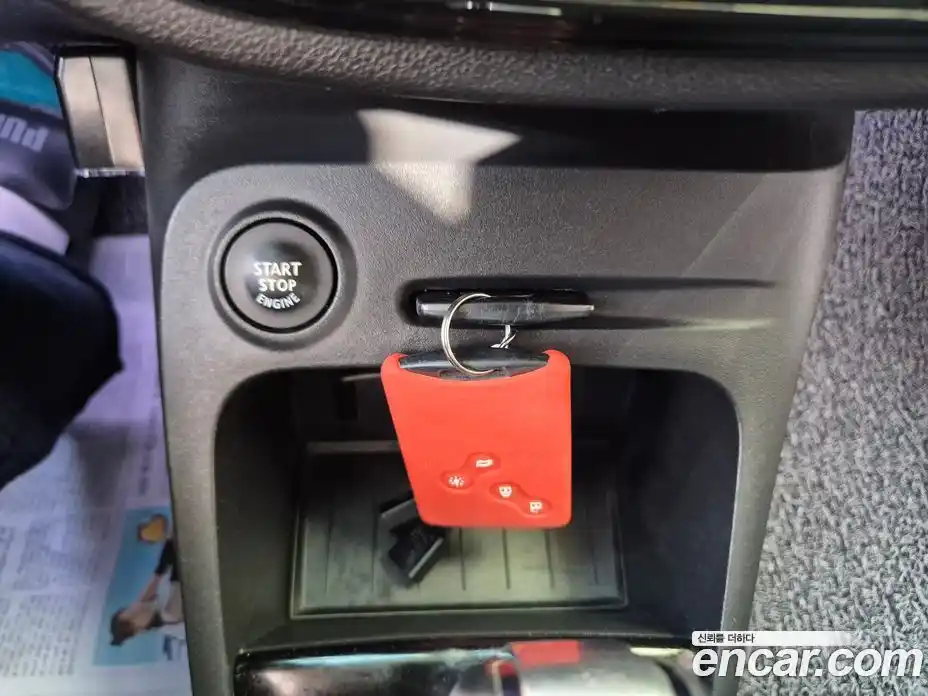 Renault QM3 2016 1.5 Автомат в Москве № 209911, фото 14