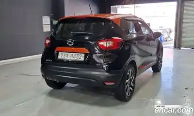 Renault QM3 2014 1.5 Автомат в Москве № 210039, миниатюра 2