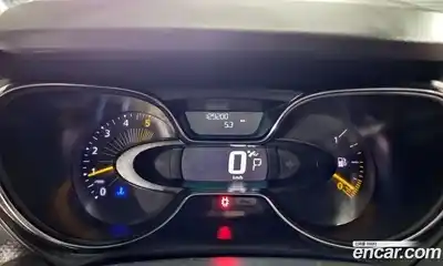 Renault QM3 2014 1.5 Автомат в Москве № 210039, миниатюра 8