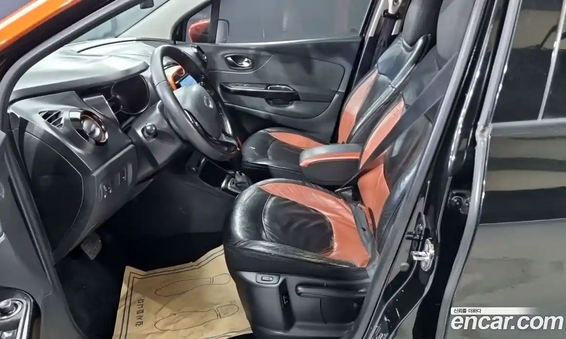 Renault QM3 2014 1.5 Автомат в Москве № 210039, фото 10