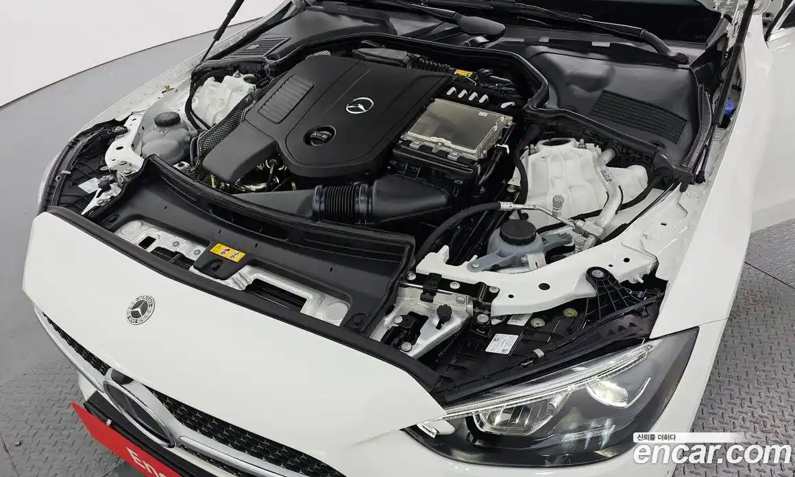 Mercedes-Benz C-Class 2025 2.0 Автомат в Москве № 211900, фото 1