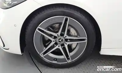 Mercedes-Benz C-Class 2025 2.0 Автомат в Москве № 211900, миниатюра 11