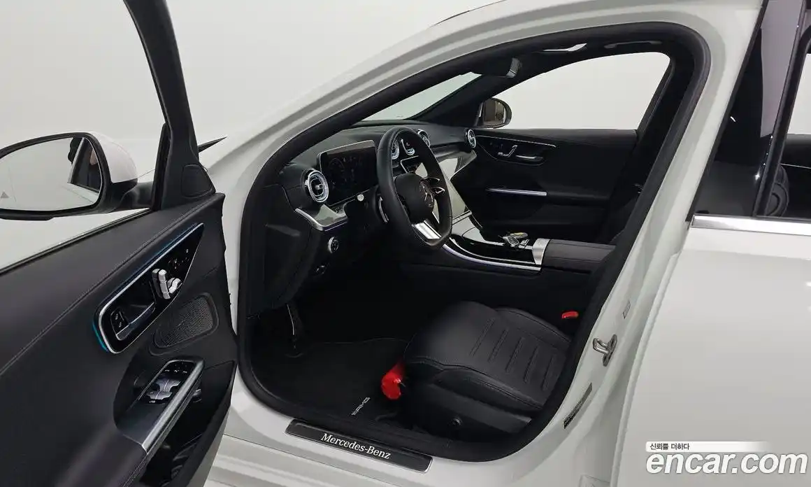 Mercedes-Benz C-Class 2025 2.0 Автомат в Москве № 211900, фото 4