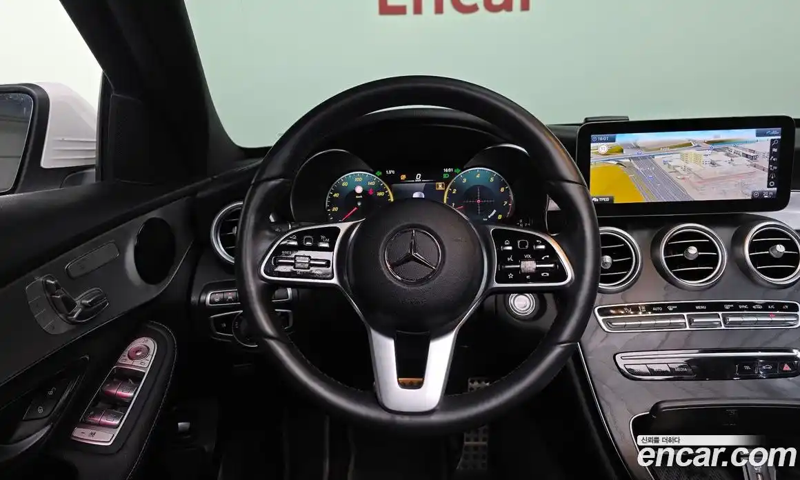 Mercedes-Benz C-Class 2021 2.0 Автомат в Москве № 211997, фото 13