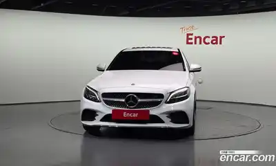 Mercedes-Benz C-Class 2021 2.0 Автомат в Москве № 211997, миниатюра 3