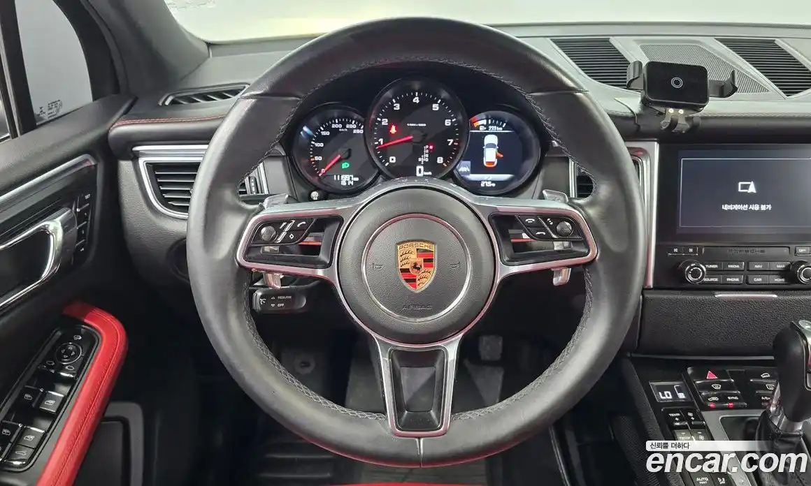 Porsche Macan 2017 2.0 Автомат в Москве № 213280, фото 13