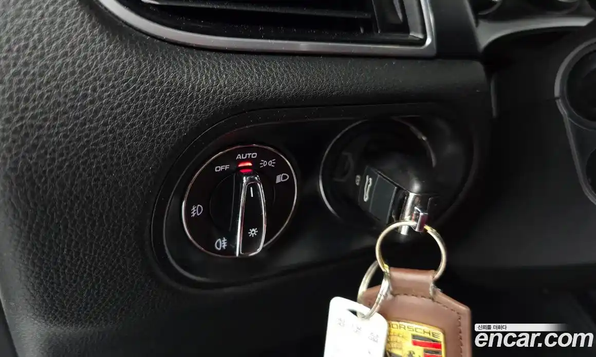 Porsche Macan 2017 2.0 Автомат в Москве № 213280, фото 14