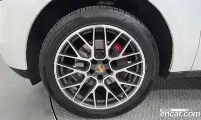 Porsche Macan 2017 2.0 Автомат в Москве № 213280, миниатюра 5