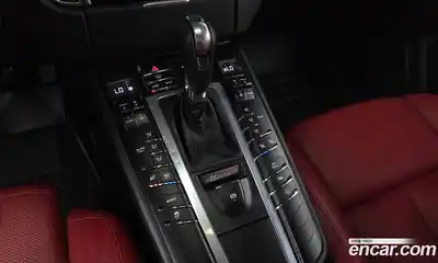 Porsche Macan 2017 2.0 Автомат в Москве № 213280, миниатюра 9