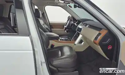 Land Rover Range-Rover 2018 5.0 Автомат в Москве № 213336, миниатюра 9