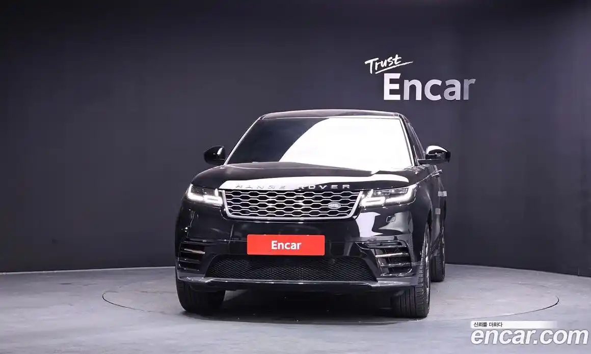 Land Rover Range-Rover Velar 2018 2.0 Автомат в Москве № 213448, фото 3