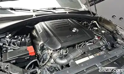 Land Rover Range-Rover Velar 2018 2.0 Автомат в Москве № 213448, миниатюра 7