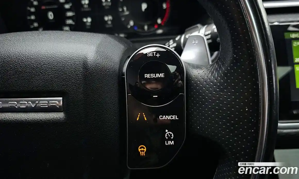 Land Rover Range-Rover Velar 2018 2.0 Автомат в Москве № 213448, фото 8