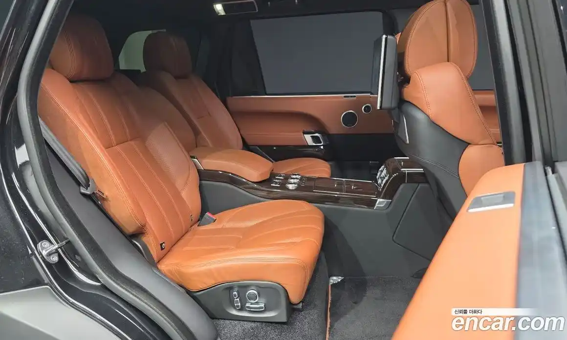 Land Rover Range-Rover 2017 4.4 Автомат в Москве № 213713, фото 13