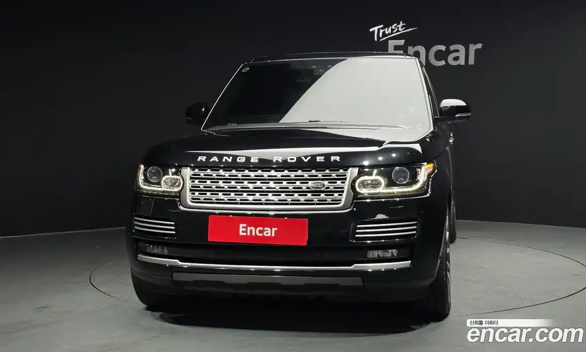 Land Rover Range-Rover 2017 4.4 Автомат в Москве № 213713, фото 14