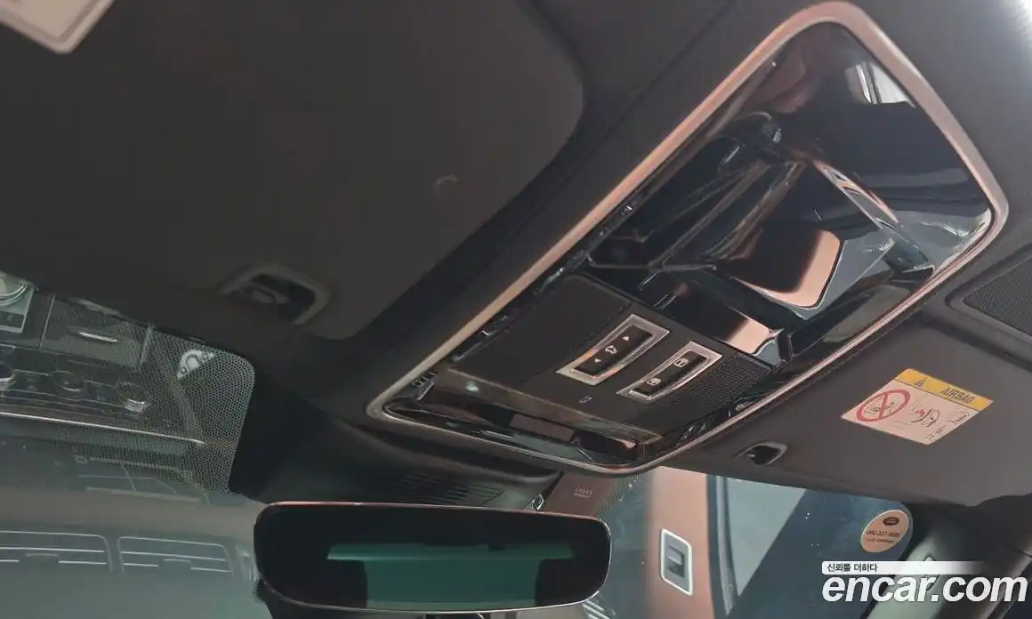 Land Rover Range-Rover 2017 4.4 Автомат в Москве № 213713, фото 20