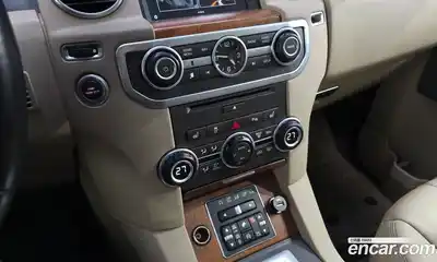 Land Rover Discovery 2016 3.0 Автомат в Москве № 213766, миниатюра 3