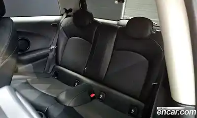 Mini Cooper 2016 1.5 Автомат в Москве № 214334, миниатюра 4