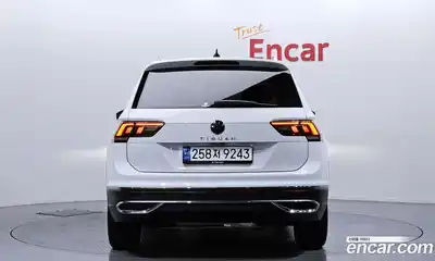 Volkswagen Tiguan 2023 2.0 Автомат в Москве № 215074, миниатюра 4