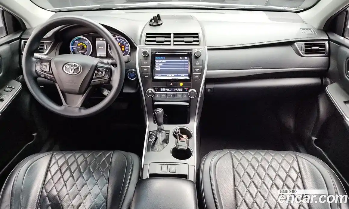 Toyota Camry 2016 2.5 Автомат в Москве № 215508, фото 14