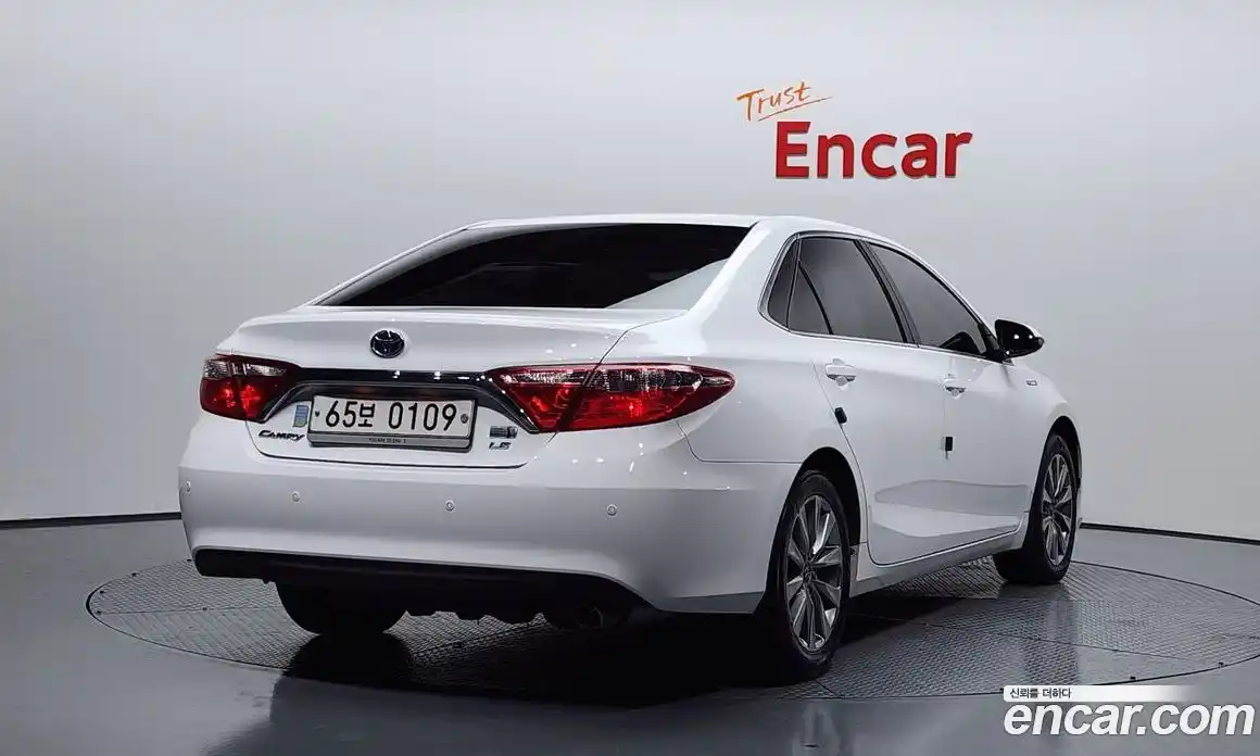 Toyota Camry 2016 2.5 Автомат в Москве № 215508, фото 16