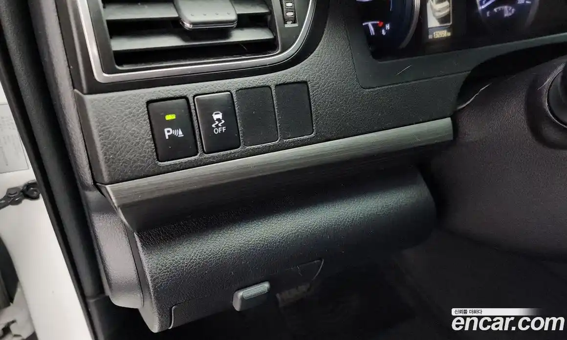 Toyota Camry 2016 2.5 Автомат в Москве № 215508, фото 9