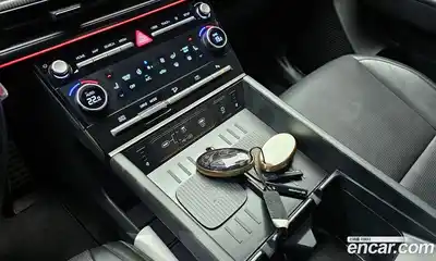 Hyundai Santa Fe 2024 1.6 Автомат в Москве № 217942, миниатюра 3