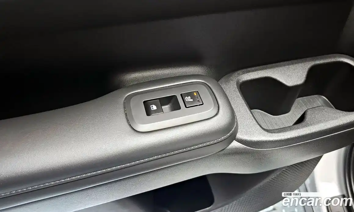 Hyundai Santa Fe 2024 1.6 Автомат в Москве № 217942, фото 4