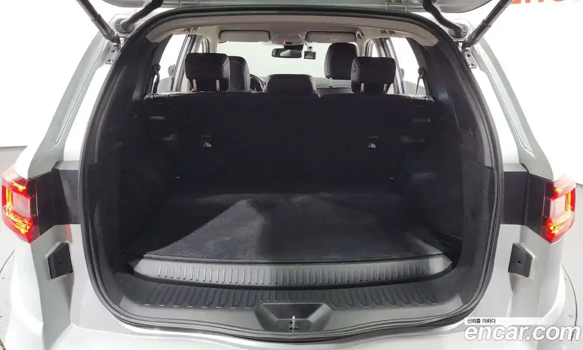 Renault QM6 2024 2.0 Автомат в Москве № 221981, фото 14