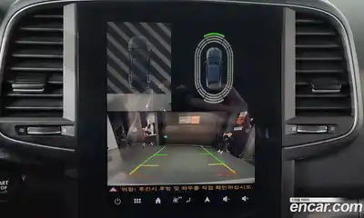 Renault QM6 2024 2.0 Автомат в Москве № 221981, миниатюра 4