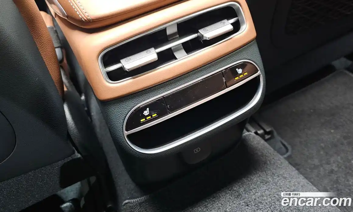 Genesis GV70 2021 2.5 Автомат в Москве № 22492, фото 19