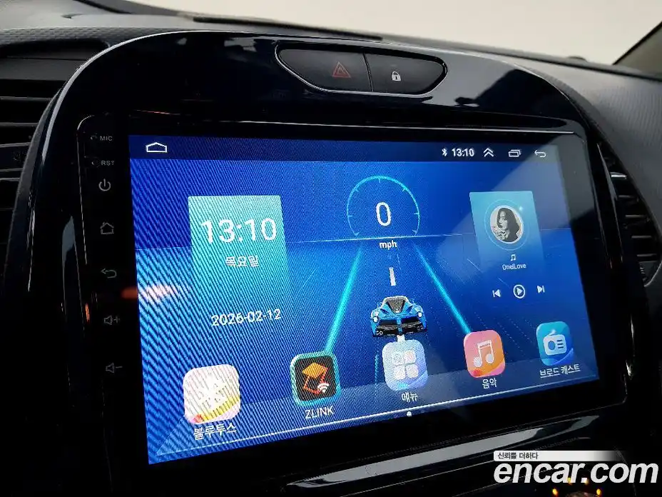 Renault QM3 2014 1.5 Автомат в Москве № 226863, фото 11