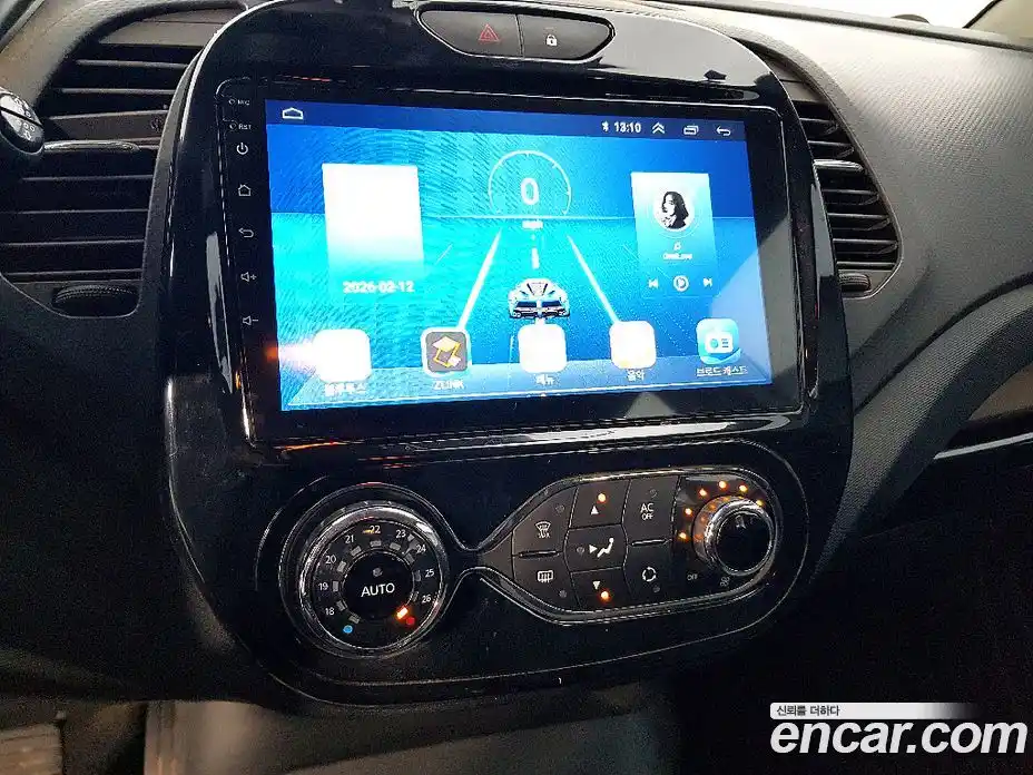 Renault QM3 2014 1.5 Автомат в Москве № 226863, фото 13