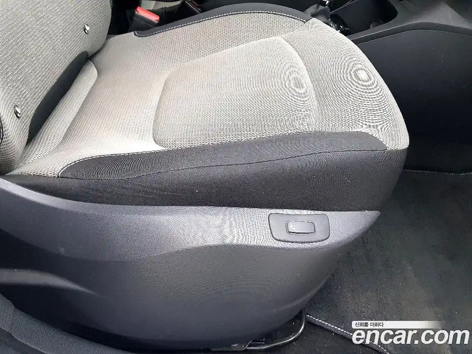 Renault QM3 2014 1.5 Автомат в Москве № 226863, фото 17