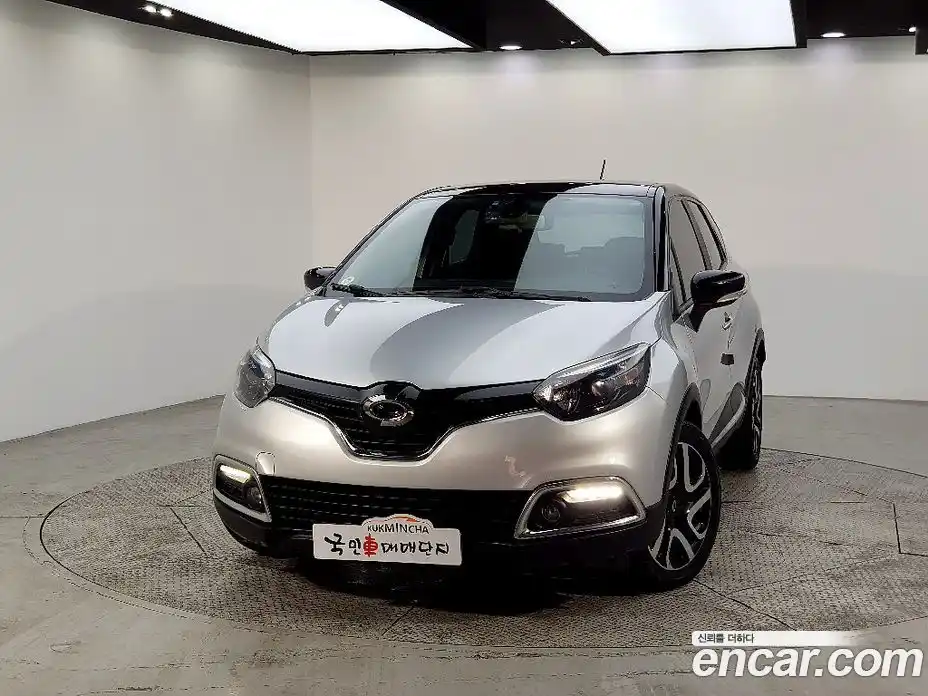 Renault QM3 2014 1.5 Автомат в Москве № 226863, фото 3