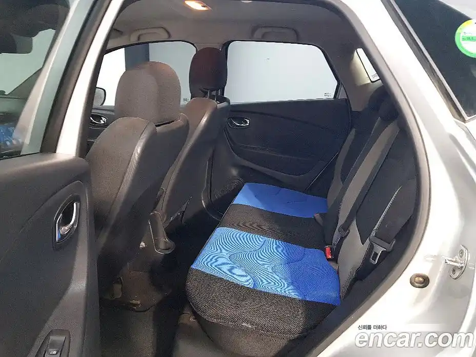 Renault QM3 2014 1.5 Автомат в Москве № 226863, фото 8